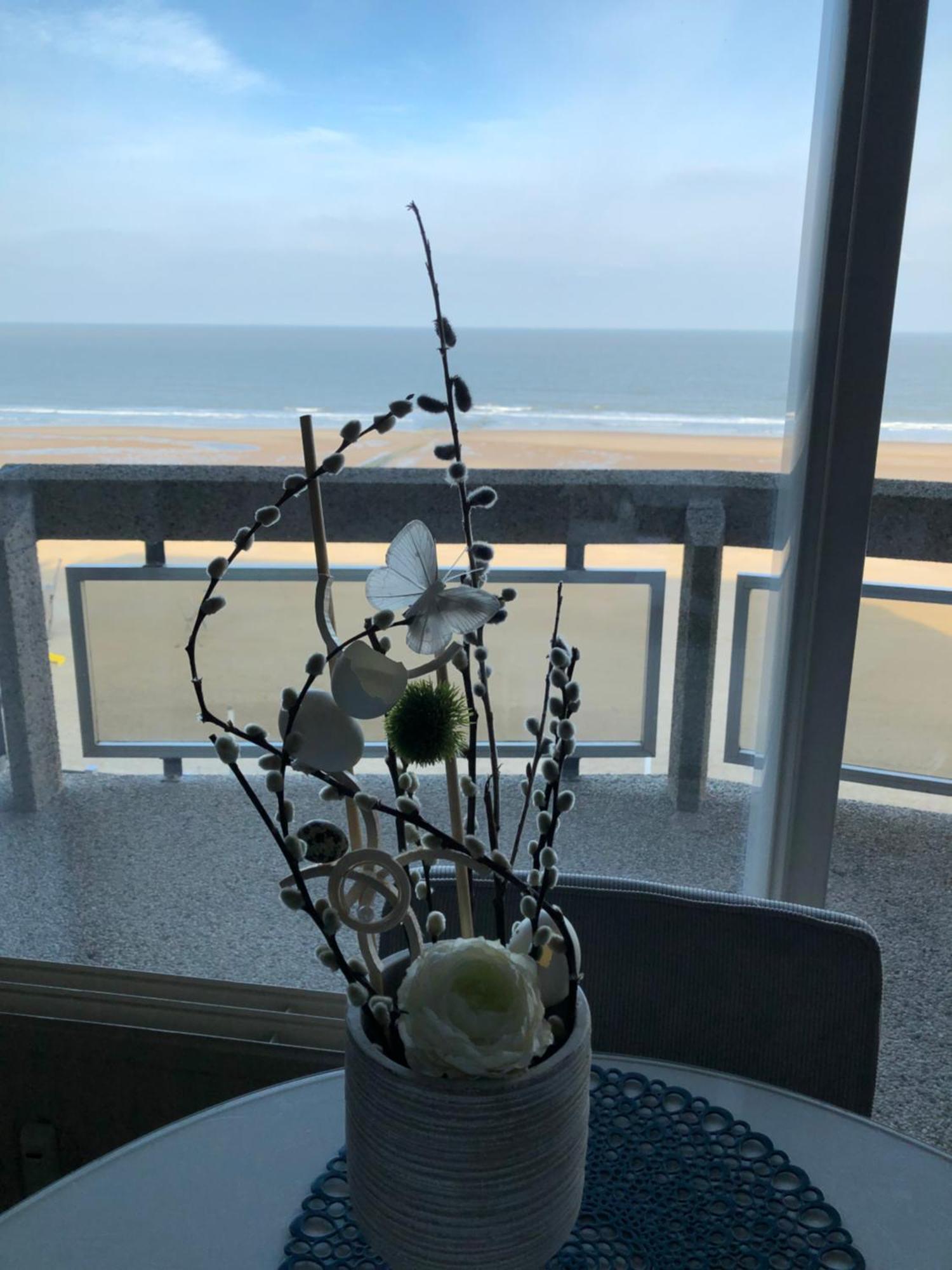 Enjoy@Sea Appartement Oostende Buitenkant foto